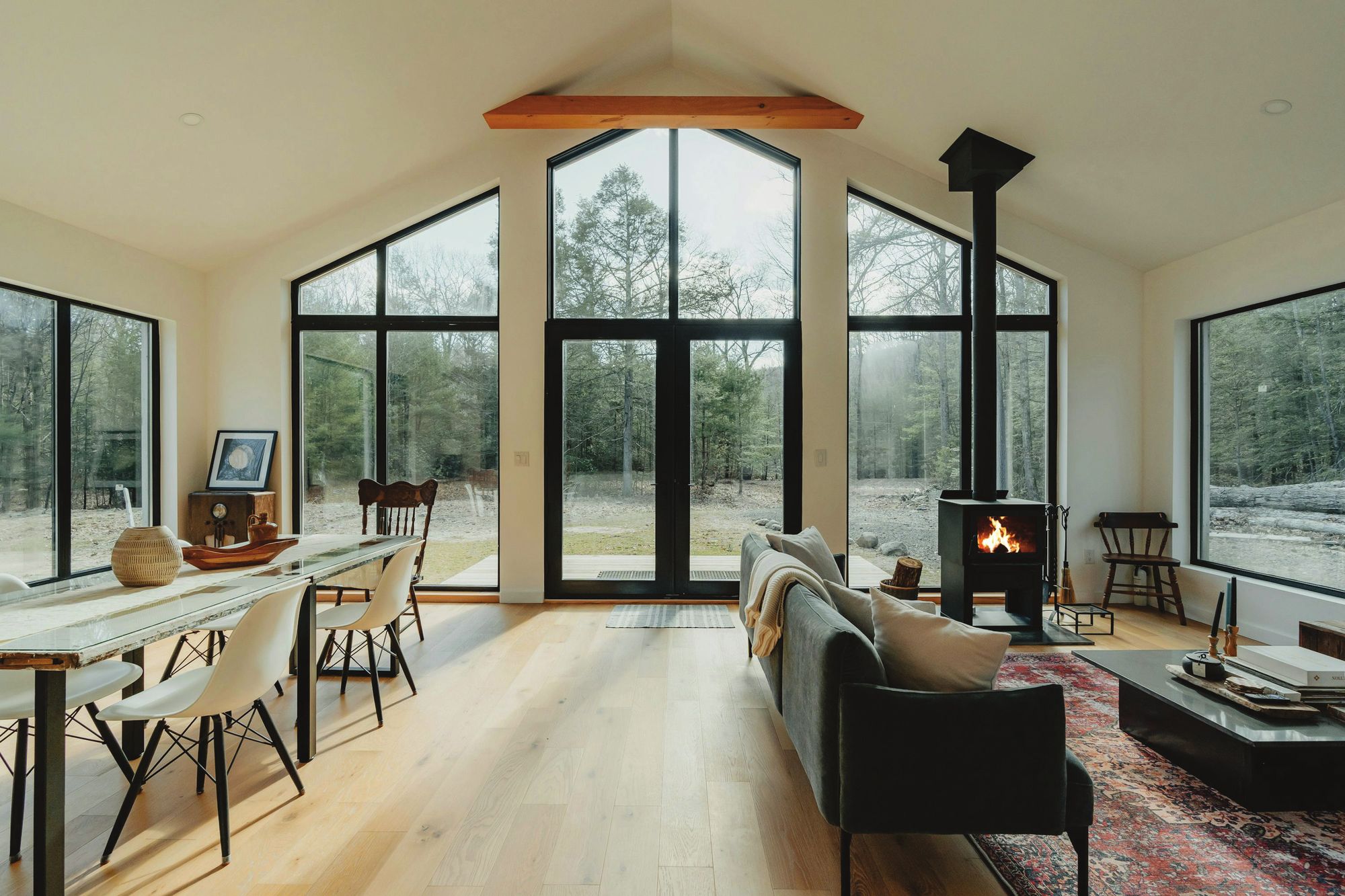 Living room with floor-to-ceiling aluminium glazing